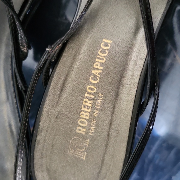 Roberto Capucci size 7.5 patent leather sandals Made in Italy - Picture 4 of 5